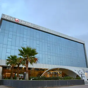 تحقق من التوفر