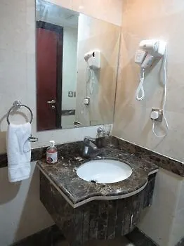 ***  Luluat Muaz Hotel Mekke Suudi Arabistan