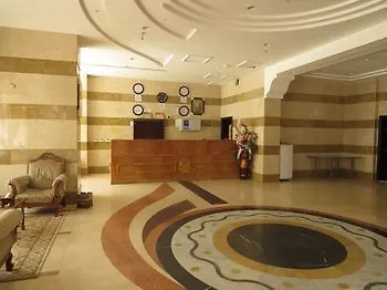 مكة Luluat Muaz Hotel